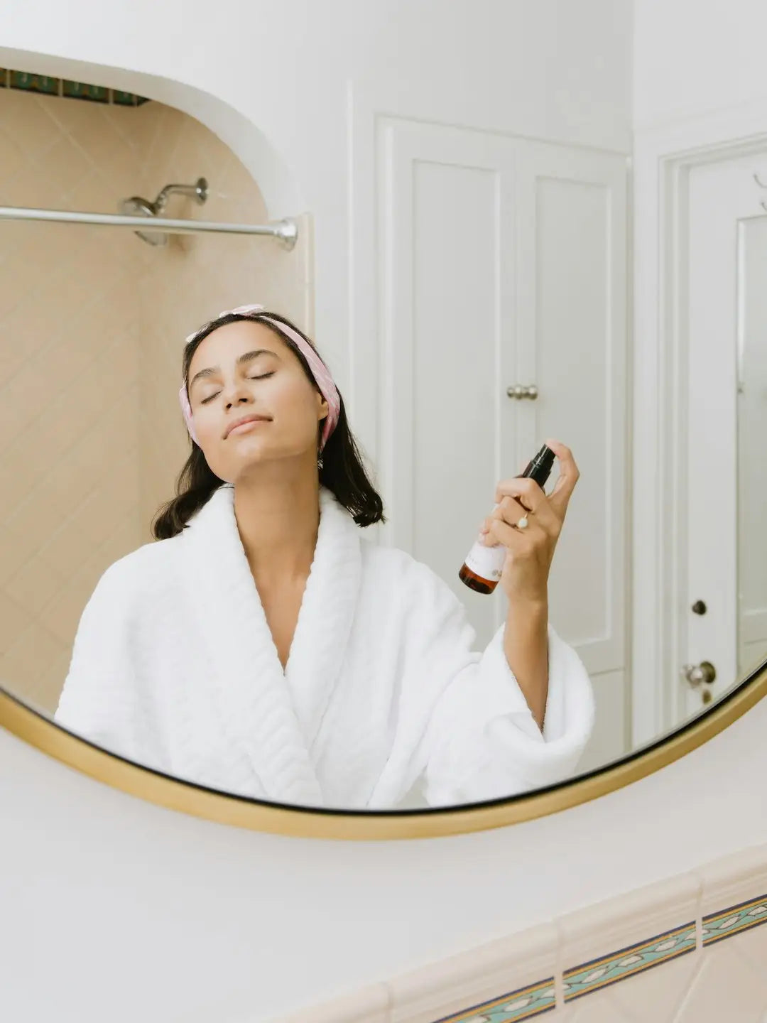 The Ultimate Guide to a Holistic Approach to Skincare